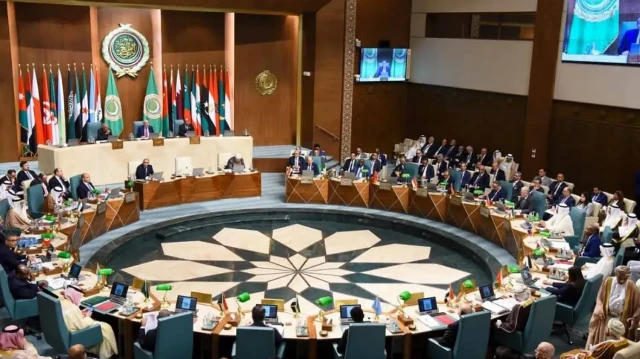 المجلس الوزاري العربي يرفض اعتداءات الاحتلال الإسرائيلي على سوريا ولبنان