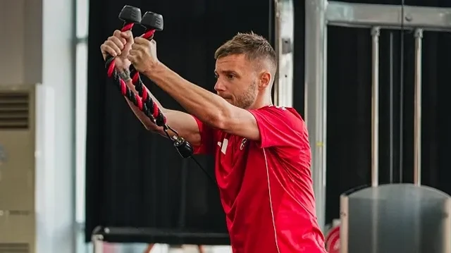 Maxim de çalışmalarda yer aldı.