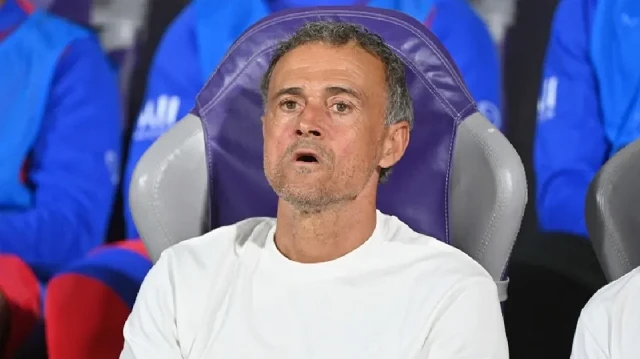 Luis Enrique ameliyat edilecek. 