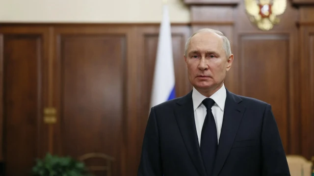 Putin, Ukrayna'ya asker giderse vuracaklarını söyledi.