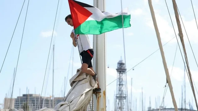 برلماني تونسي يعلن مشاركته في "أسطول الصمود" المتجه إلى غزة