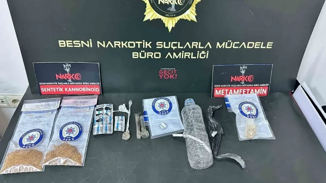 Ele geçirilen uyuşturucular.