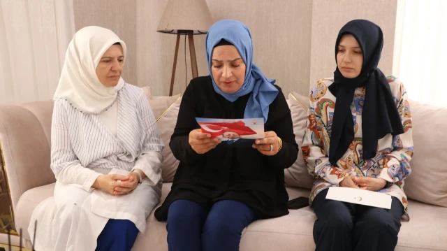 Cumhurbaşkanı Erdoğan'ın "Terörsüz Türkiye" mektubu Siirt'teki şehit ailesine ulaştı