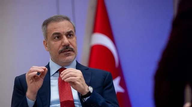 قوات الاحتلال تشن 8 غارات شرق لبنان بزعم استهداف مواقع لـ"حزب الله" 
