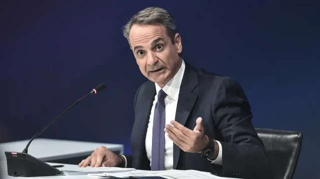 Le Premier ministre grec Kyriakos Mitsotakis s’exprime lors d’une conférence de presse à la Foire internationale de Thessalonique, dans le nord de la Grèce, le 7 septembre 2025.