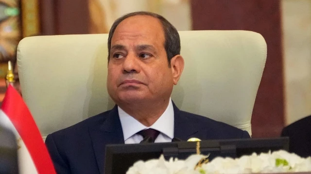Le président égyptien Abdel Fattah el-Sissi participe au 34e sommet de la Ligue arabe à Bagdad, le 17 mai 2025.