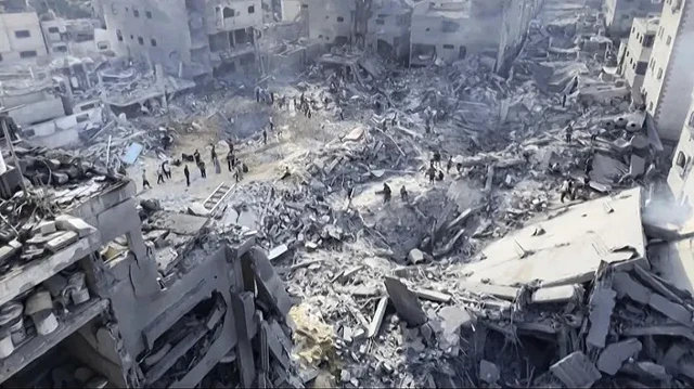 استشهاد 5 فلسطينيين و25 مفقودا بهجمات إسرائيلية على غزة