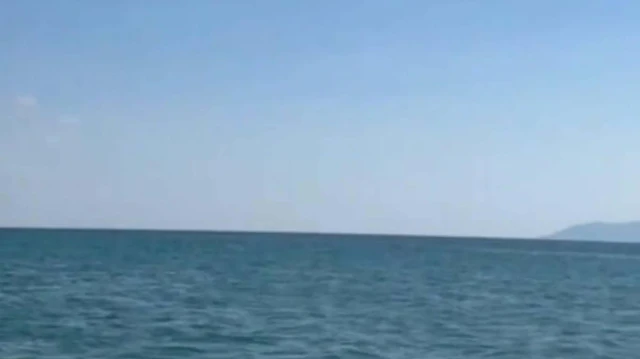 Kaybolan 1 kaçak göçmen için arama kurtarma çalışması başlatıldı. Bugün yapılan çalışmalarda kayıp göçmenin cansız bedenine ulaşıldı.