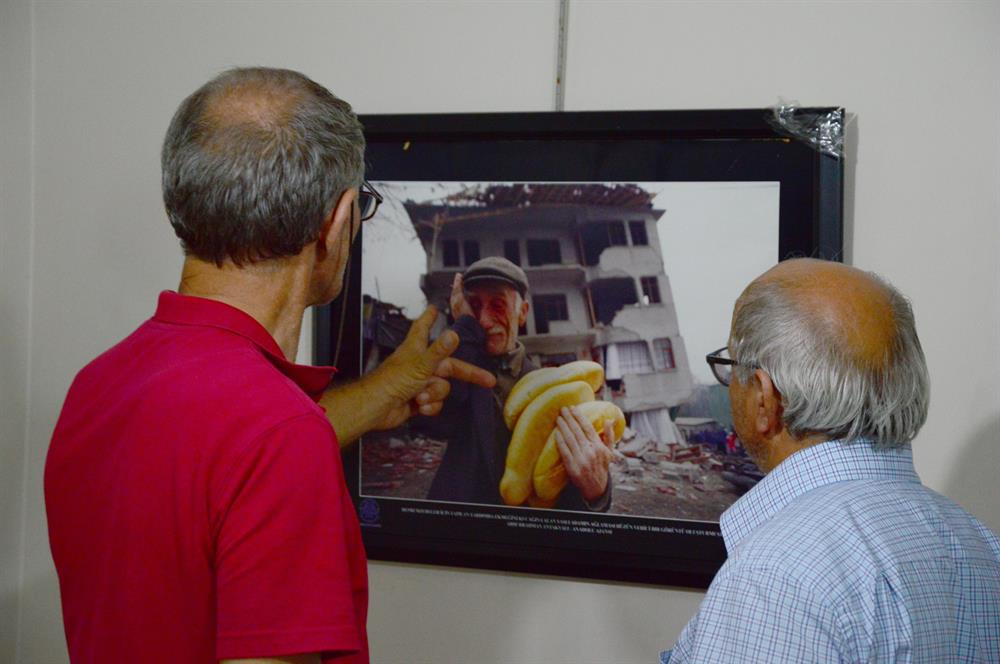 Turkey commemorates 1999 Marmara earthquake victims