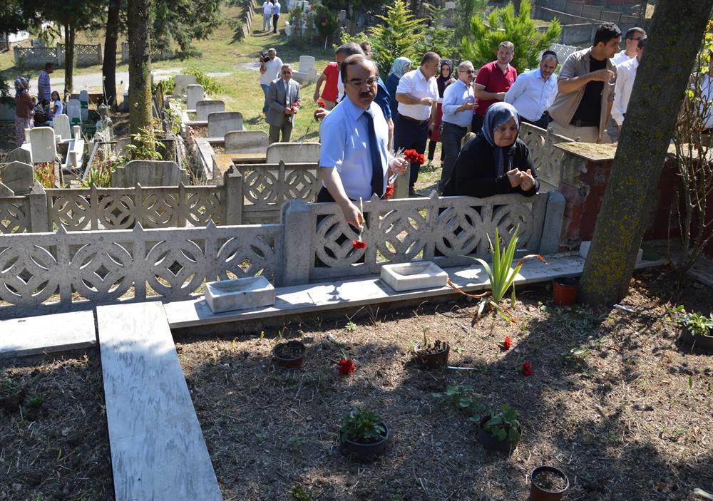 Turkey commemorates 1999 Marmara earthquake victims
