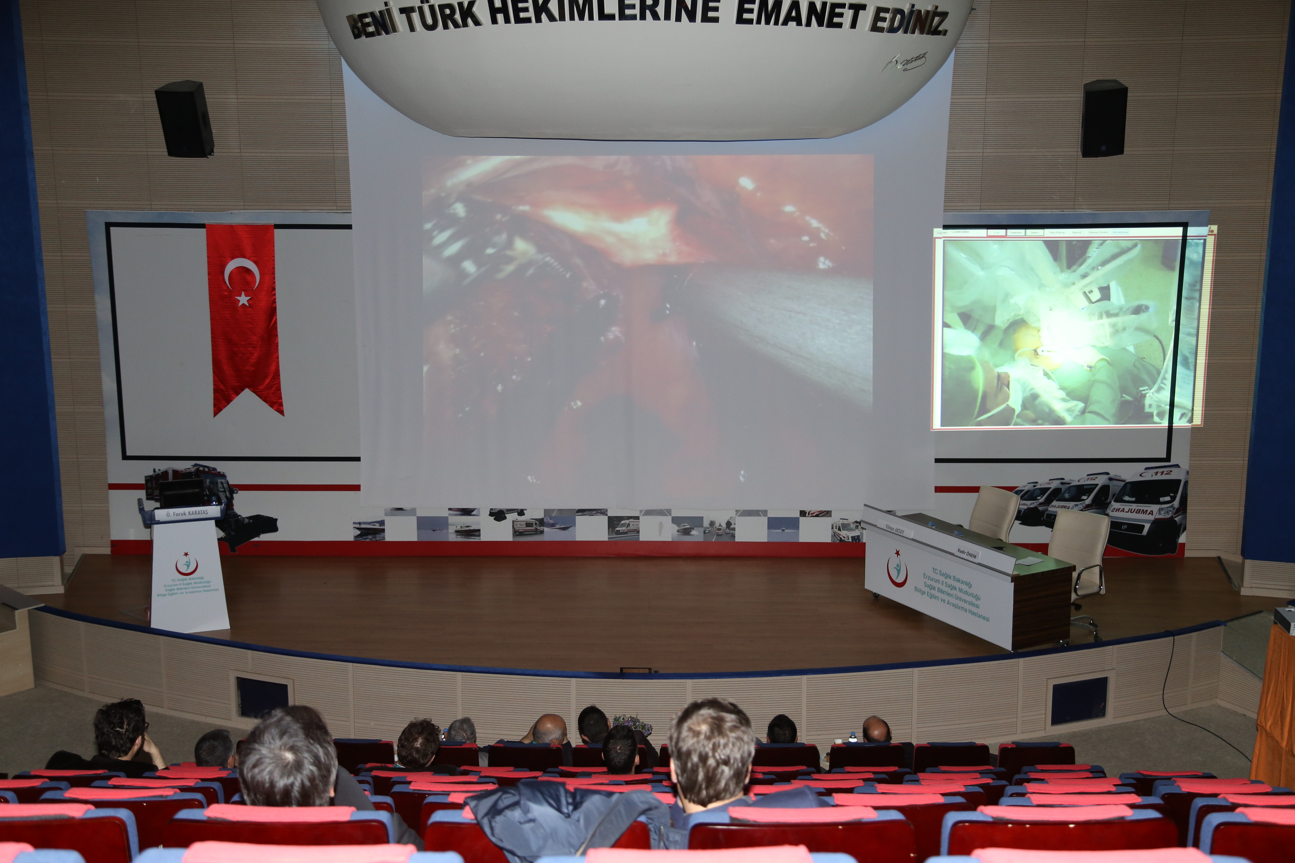 Canli Yayinda Robotla Prostat Kanseri Ve Bobrek Genisligi Ameliyati Yapildi