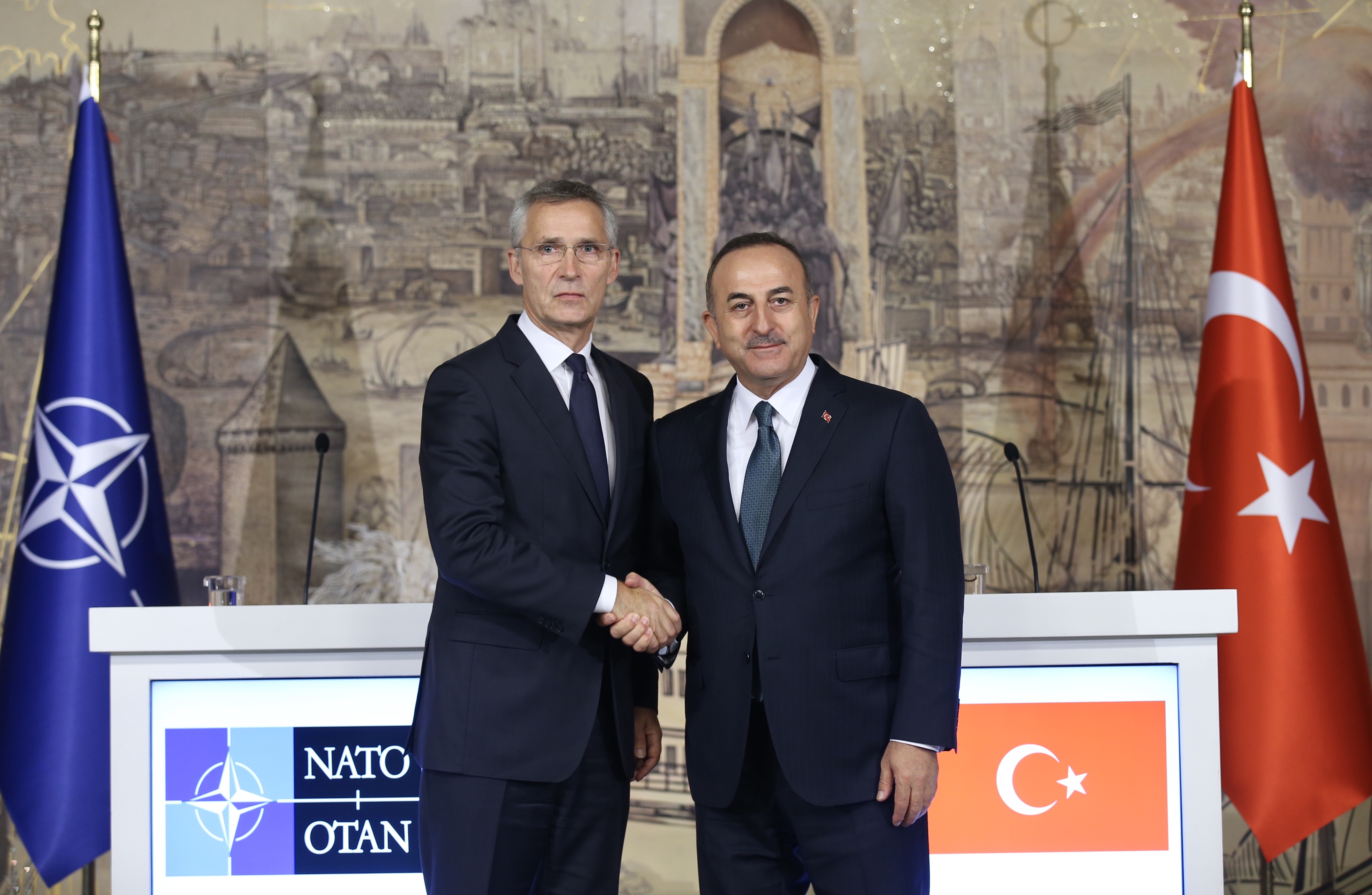 Bakan Çavuşoğlu NATO Genel Sekreteriyle görüştü - Yeni Şafak
