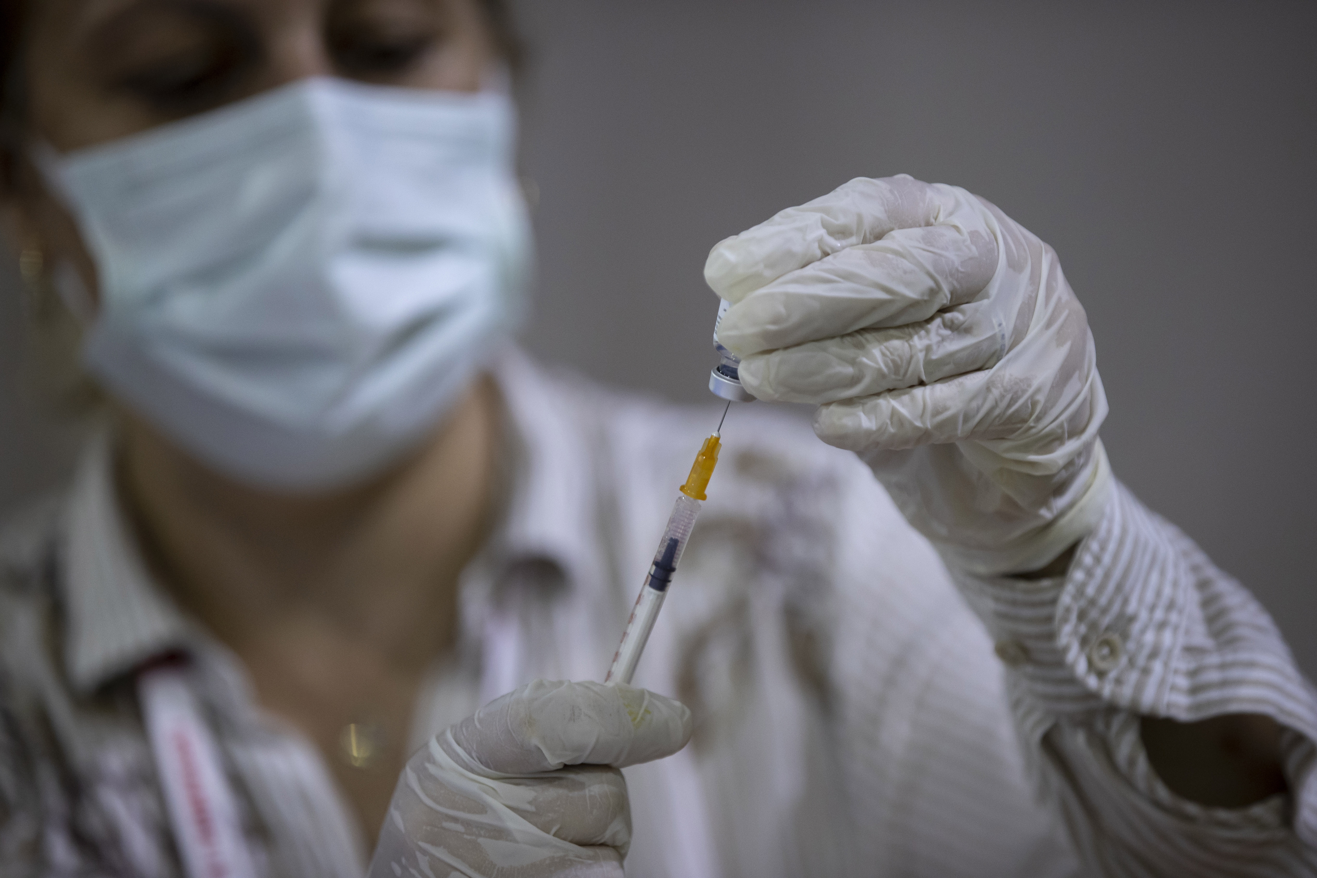 Doğu'daki kırmızının nedeni kısırlık yalanı: Aşı ikna timleri çalışmalara başladı