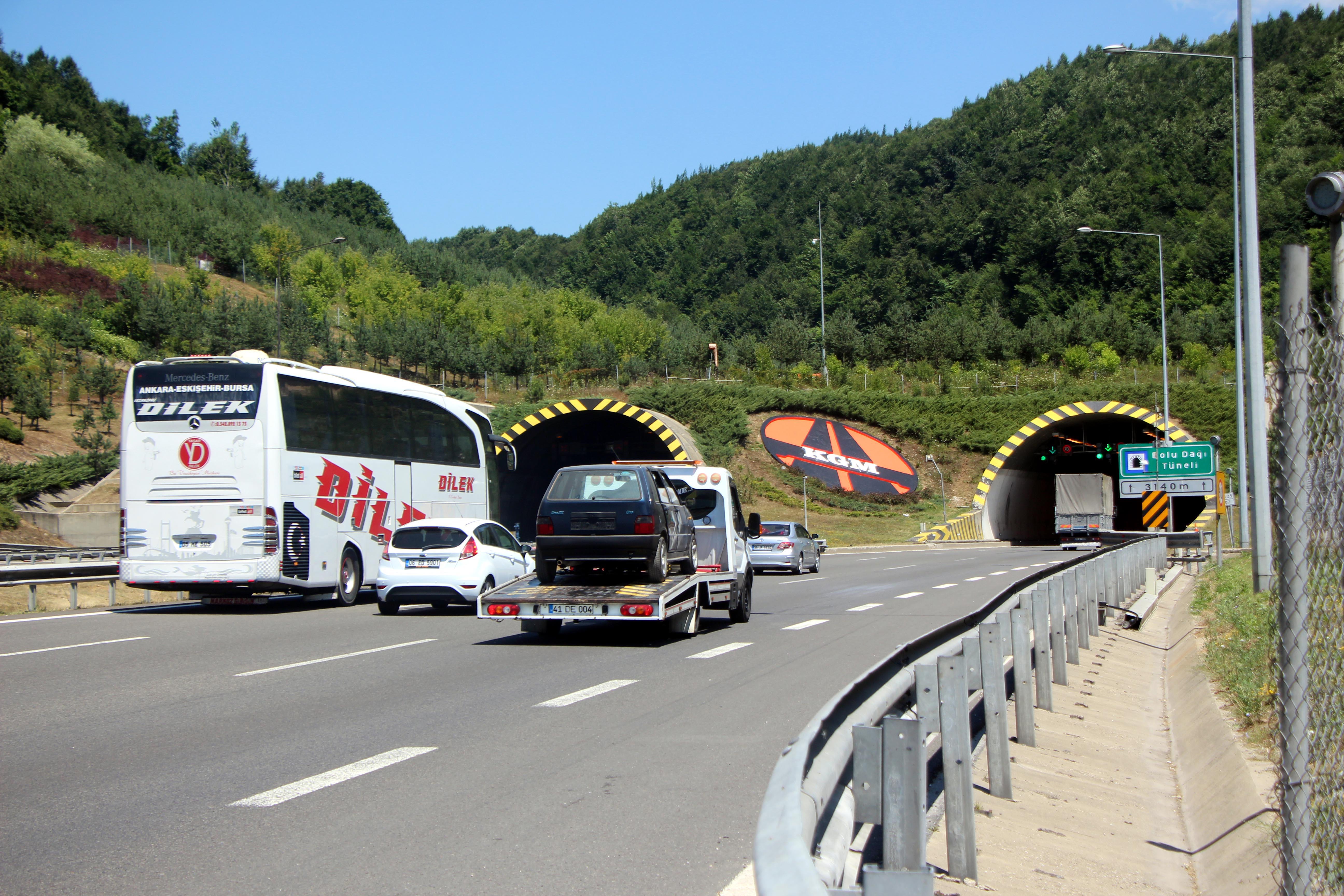 Bolu Dagi Tuneli Icin Dikkat Ceken Karar Ankara Yonu Bir Ay Ulasima Kapanacak