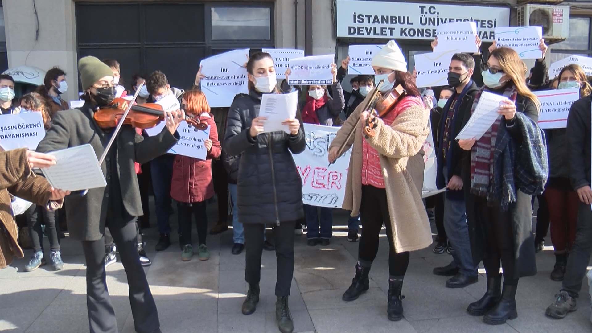 konservatuvar ogrencilerinden tarihi binadan tasinma kararina tepki her sey cok guzel olacak dendi ama hicbir sey guzel olmadi yeni safak