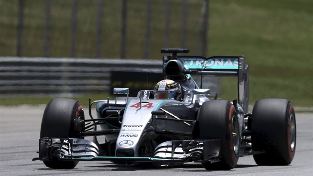 Mercedes' Lewis Hamilton in action during practice
Action Images via Reuters / Hoch Zwei
Livepic

NO SALES. NO ARCHIVES. FOR EDITORIAL USE ONLY. NOT FOR SALE FOR MARKETING OR ADVERTISING CAMPAIGNS. NO THIRD PARTY SALES. NOT FOR USE BY REUTERS THIRD PARTY DISTRIBUTORS