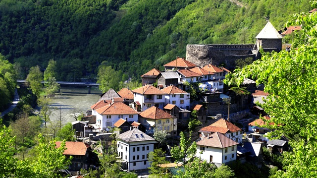 Bosna Hersek baharda başka güzel