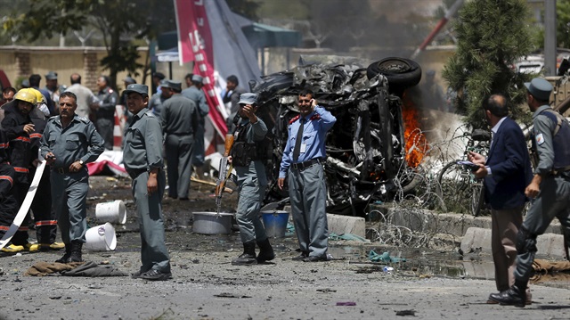 Car bomb explodes near Kabul airport | Asia