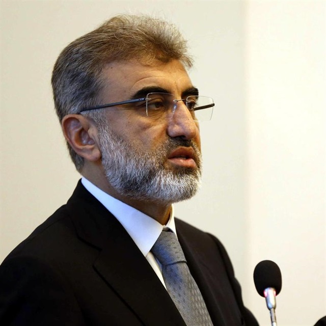 "Adımız gibi alnımız da AK"