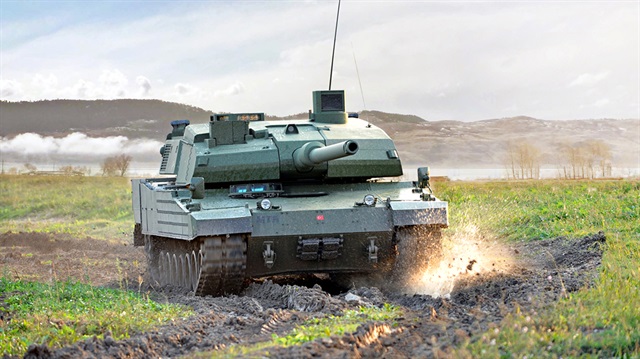 Adını Kurtuluş Savaşı komutanlarından Fahrettin Altay'dan alan Milli tankta dört mürettebat olacak. Altay, aaatte 90 kilometre yapabilecek. Bin 500 beygirlik motorunu TÜMOSAN'ın üreteceği Altay'da farklı mühimmat atabilen 120 mm'lik top bulunacak.