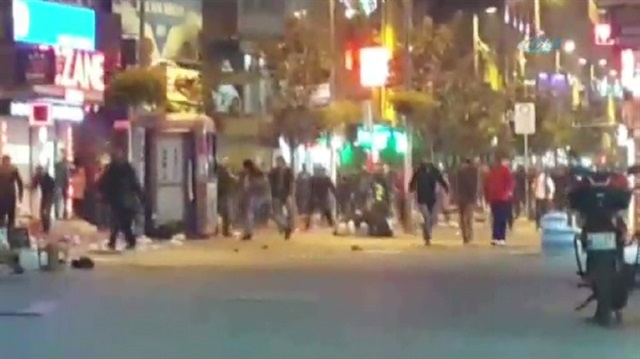 İstanbul’da polis ve işportacılar arasında arbede