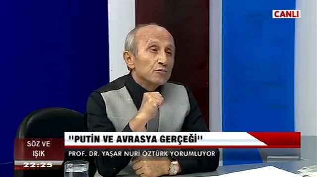 Yaşar Nuri Öztürk: Putin'den mümin kokusu geliyor