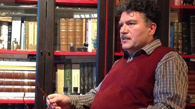 Osmanli Siir Kilavuzu Geliyor