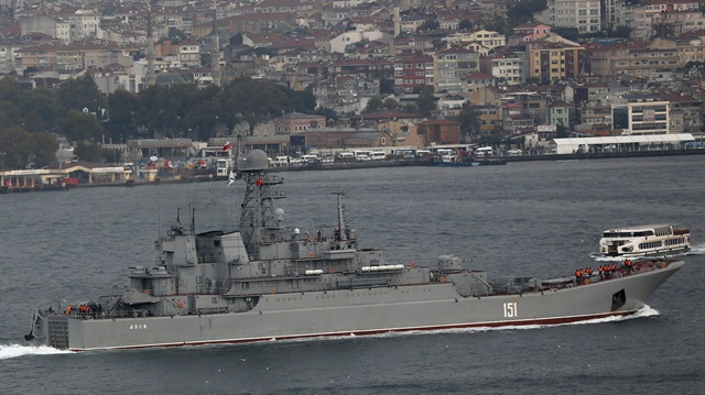 Russian warships en route to Syria pass Turkey's Dardanelles strait
