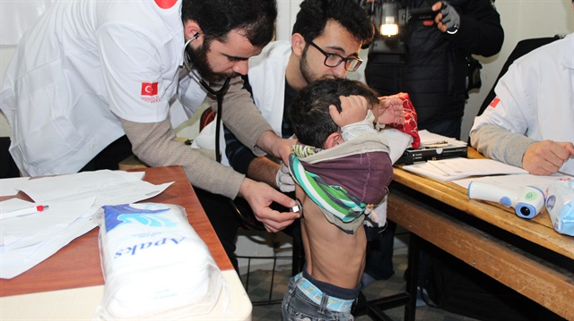 Suriyeli çocuklara sağlık taraması