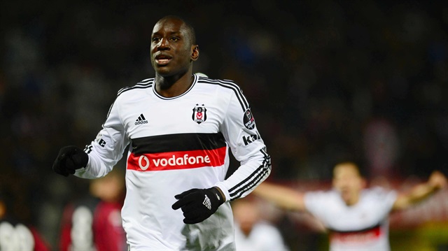 Beşiktaş taraftarının Demba Ba sevgisi bitmek bilmiyor.