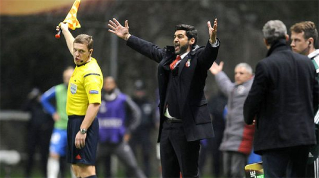 Uefa Avrupa ligi'nde Fenerbahçe'yi eleyerek çeyrek finale kalan Braga teknik direktörü Paulo Fonseca