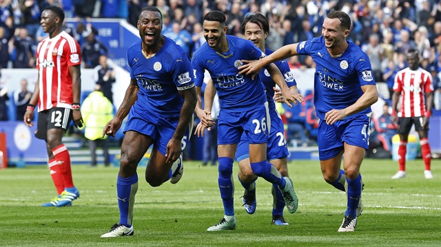 Leicesterli futbolcuların gol sevinci 