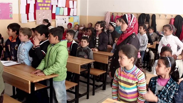 Suriyeli öğrenciler toplam 73 merkezde eğitim alıyor. 