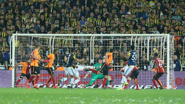 Fenerbahçe-Galatasaray derbisi