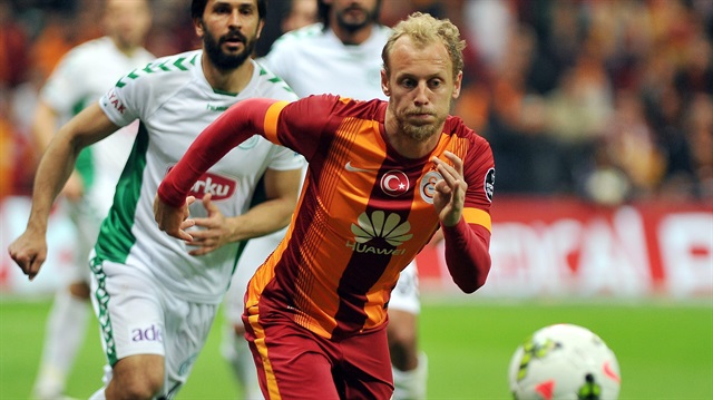 Semih Kaya ( Galatasaray )