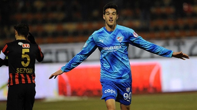 Süper Lig’de bu sezon 22. haftada oynanan Gençlerbirliği karşılaşmasında 83 dakika sahada kalan Kubilay Kanatsızkuş, Türkiye Kupası’nda ise görev aldığı 3 maçta 2 gol, 1 asistlik performans sergiledi.