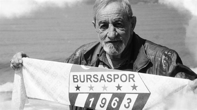 Bursaspor'un ilk futbolcularından Cengiz yazıcı vefat etti.