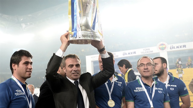 Ersun Yanal, Fenerbahçe ile 2013-2014 sezonunda şampiyonluk yaşamıştı...