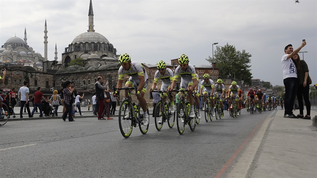 52'inci Cumhurbaşkanlığı Türkiye Bisiklet Tur'u, İstanbul - İstanbul etabı ile başladı.