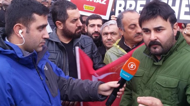 Murat Yeni, 17 Aralık 2014'de Çağlayan'daki İstanbul Adalet Sarayı'nda düzenlenen protestolara da katılmıştı.
