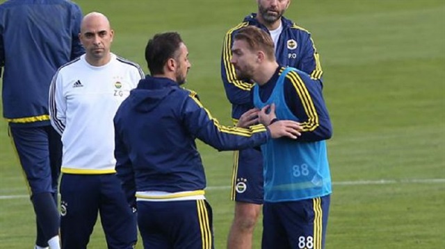Caner ile Pereira arasında geçtiğimiz aylarda gerilim yaşanmıştı.