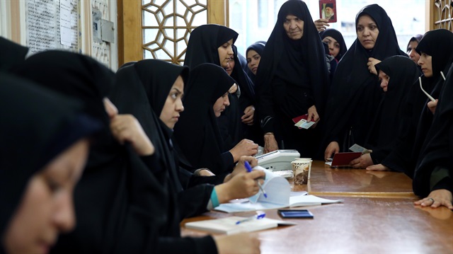 İran'da geçtiğimiz ay yapılan seçimlerde kadın vekil sayısı din adamlarını sayısını geçti.