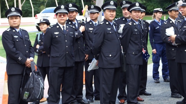 Çin'li polisler iki hafta boyunca İtalya'da devriye görevi yapacak.