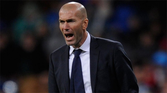 Real Madrid teknik direktörü Zinedine Zidane 