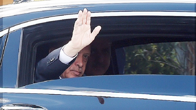 Cumhurbaşkanı Erdoğan'ın yanında Başbakan Yardımcısı Numan Kurtulmuş vardı.