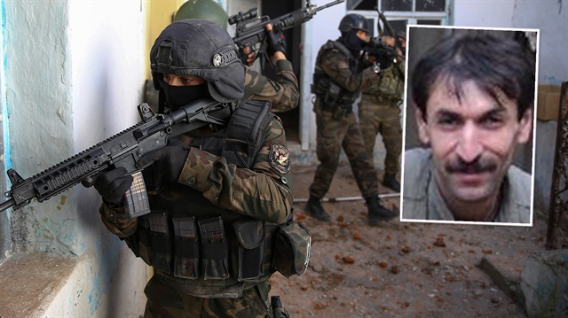 13 Nisan'da PKK'nın sözde eyalet sorumlusu Cemil Ateş'i ihbar eden bir kadın, teröristin öldürülmesini sağladı ancak 1 milyon TL'lik ödülü almaya gitmedi. Daha sonra karakola "Ben ihbar ettim" diyerek giden 3 nine, ihbarın yerini ve saatini bilemedi.
