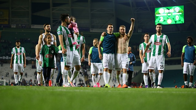 Torku Konyaspor, UEFA Avrupa Ligi'nde grup aşamasını garantiledi.