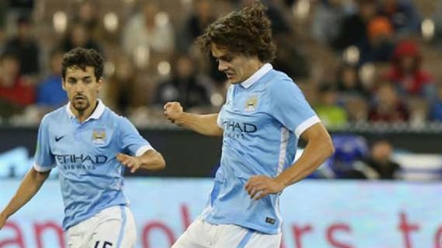 Enes, Manchester City'de kalıcı olmak istiyor.