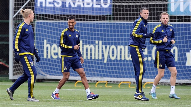 Kjaer, Nani, V.Persie ve Kadlec Fenerbahçe antrenmanında...