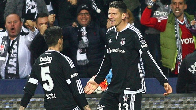 Gomez ve Sosa'nın ciddi talipleri var.